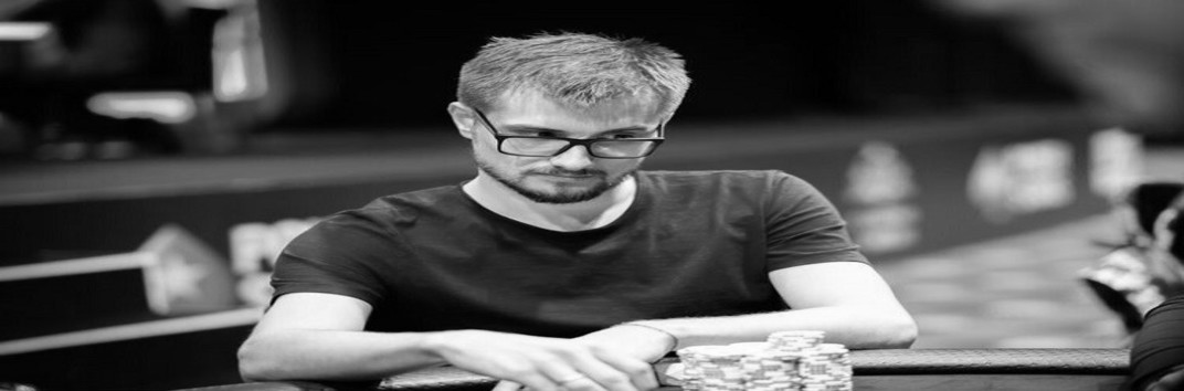 Виктор Устимов в хед-апе в турнире хайроллеров EPT Online