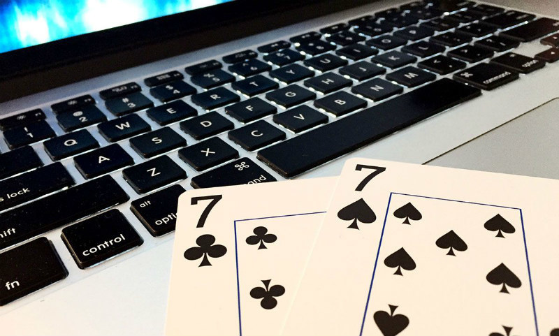 онлайн покер