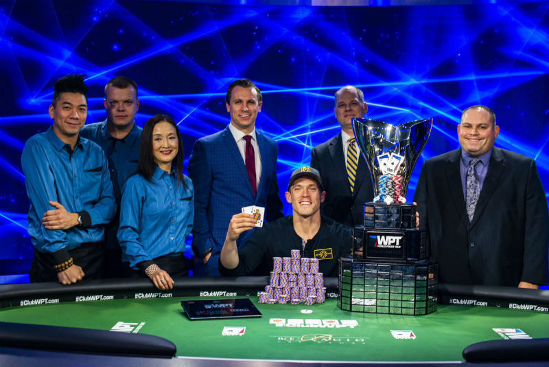 алекс фоксен игрок 2019 года алекс фоксен