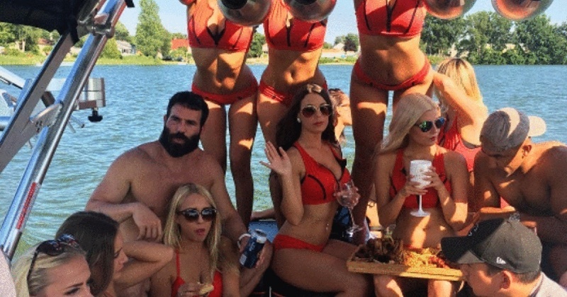 Dan Bilzerian summer 2020 Dan Bilzerian