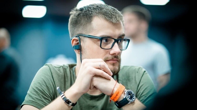 Виктор Устимов на PokerStars